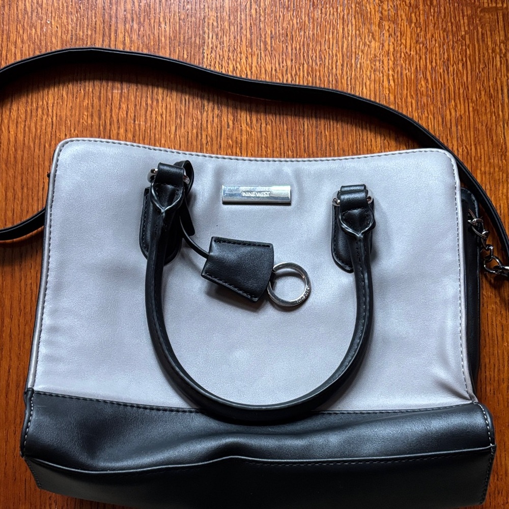 NINE WEST Hand/Shoulder bag/purse. Grey and black. Multiple compartments.